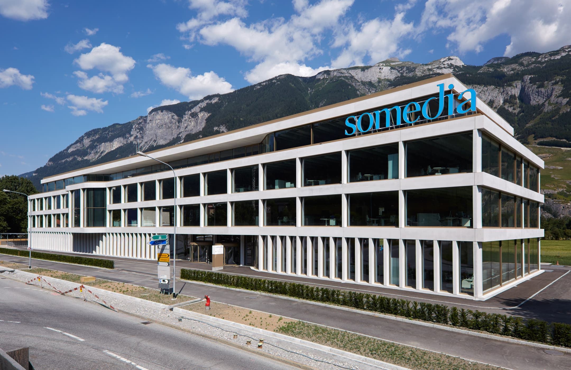 Somedia Gebäude Hauptfassade